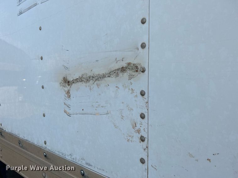 image for item DJ6464 2016 Peterbilt 330  box truck