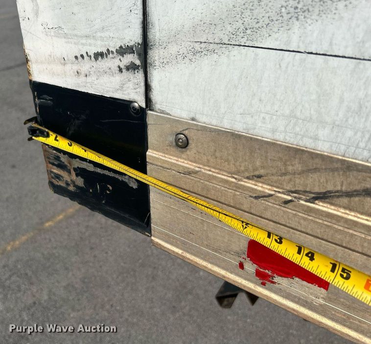 image for item DJ6464 2016 Peterbilt 330  box truck