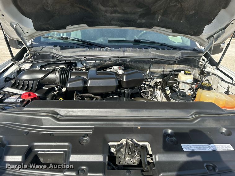 image for item DJ6465 2017 Ford F250 Super Duty XL  SuperCab pickup truck