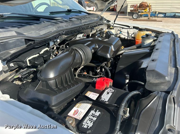 image for item DJ6465 2017 Ford F250 Super Duty XL  SuperCab pickup truck