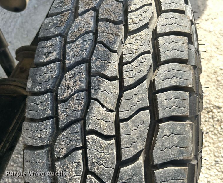 image for item DJ6465 2017 Ford F250 Super Duty XL  SuperCab pickup truck