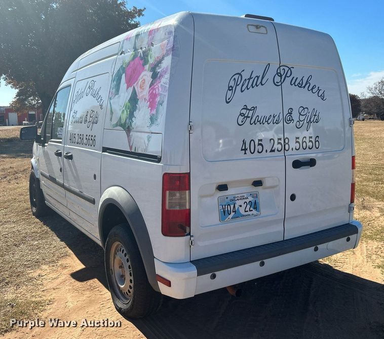 image for item DJ6482 2013 Ford Transit Connect  van