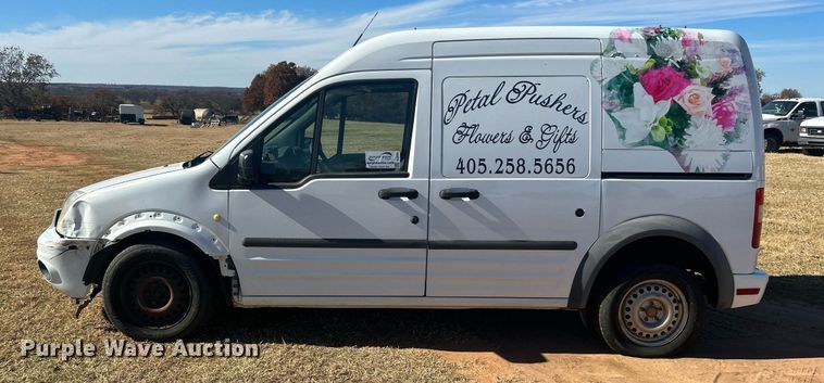 image for item DJ6482 2013 Ford Transit Connect  van