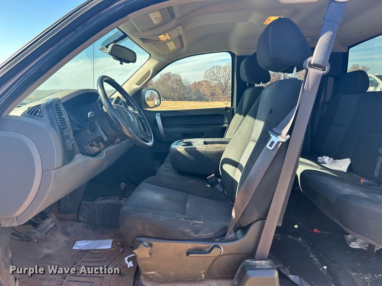 image for item DJ6483 2012 GMC Sierra 1500  Ext. Cab pickup truck