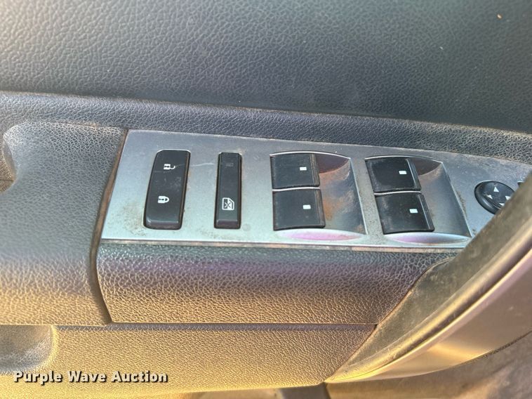 image for item DJ6483 2012 GMC Sierra 1500  Ext. Cab pickup truck