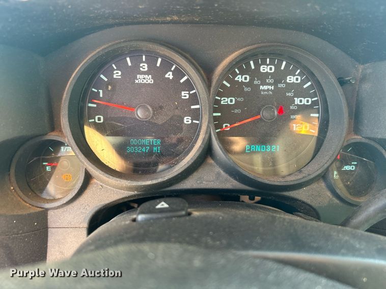 image for item DJ6483 2012 GMC Sierra 1500  Ext. Cab pickup truck