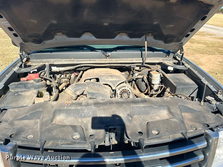 image for item DJ6483 2012 GMC Sierra 1500  Ext. Cab pickup truck