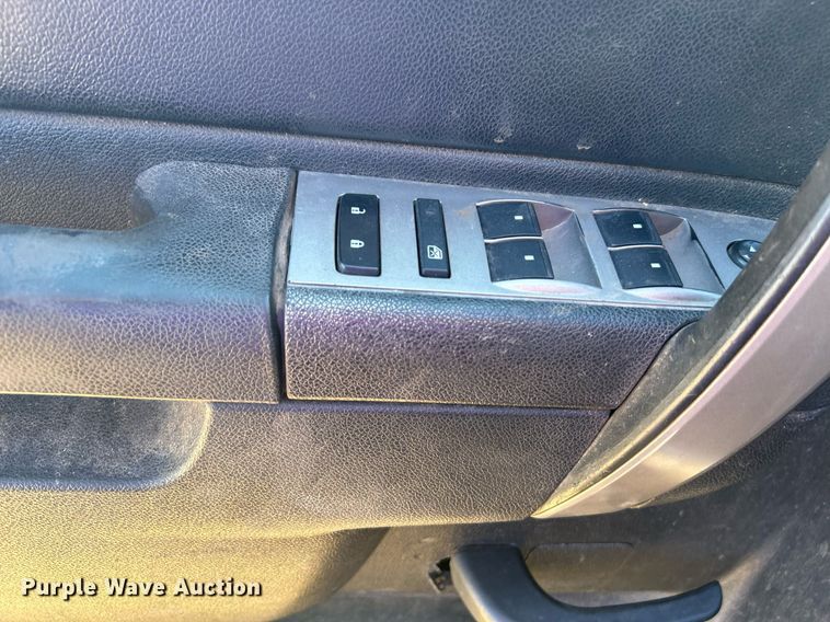 image for item DJ6484 2010 Chevrolet Silverado 2500HD  Ext. Cab utility bed pickup truck