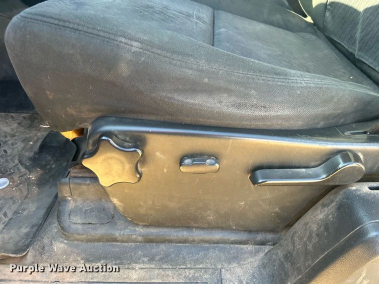 image for item DJ6484 2010 Chevrolet Silverado 2500HD  Ext. Cab utility bed pickup truck