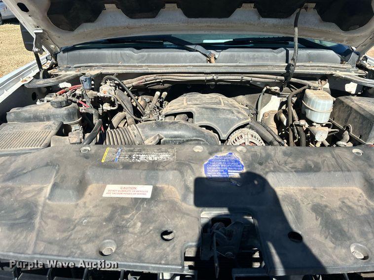 image for item DJ6484 2010 Chevrolet Silverado 2500HD  Ext. Cab utility bed pickup truck