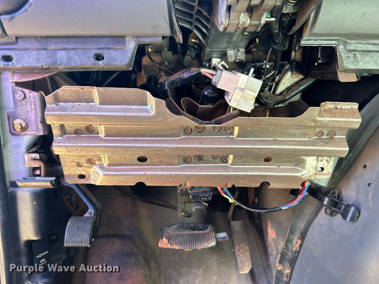 image for item DJ6485 2005 Ford E250  van