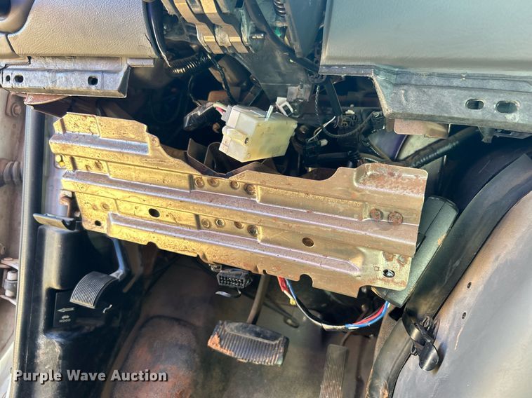 image for item DJ6485 2005 Ford E250  van