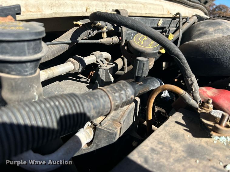 image for item DJ6485 2005 Ford E250  van