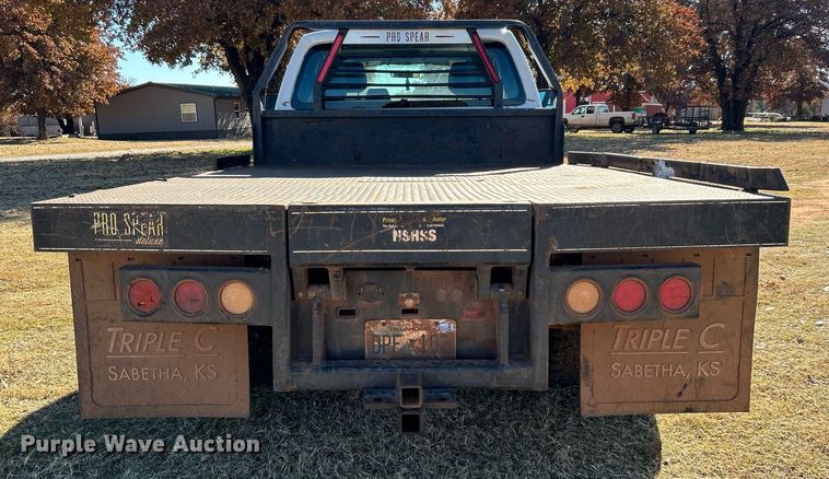 image for item DJ6486 2012 Ford F350 Super Duty XL  SuperCab bale bed pickup truck