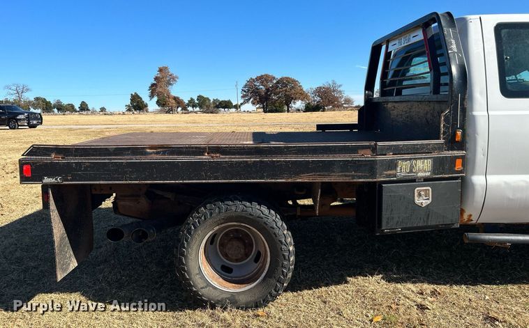 image for item DJ6486 2012 Ford F350 Super Duty XL  SuperCab bale bed pickup truck