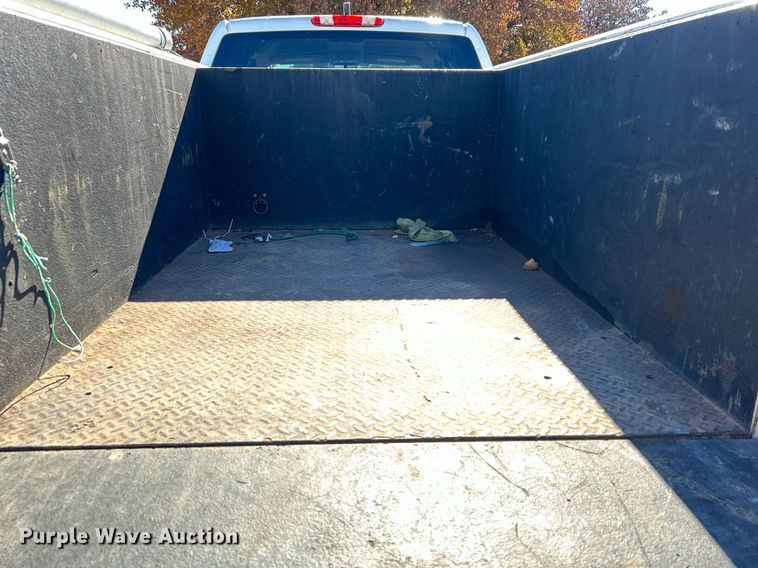 image for item DJ6488 2011 Chevrolet Silverado 2500HD  Ext. Cab utility bed pickup truck