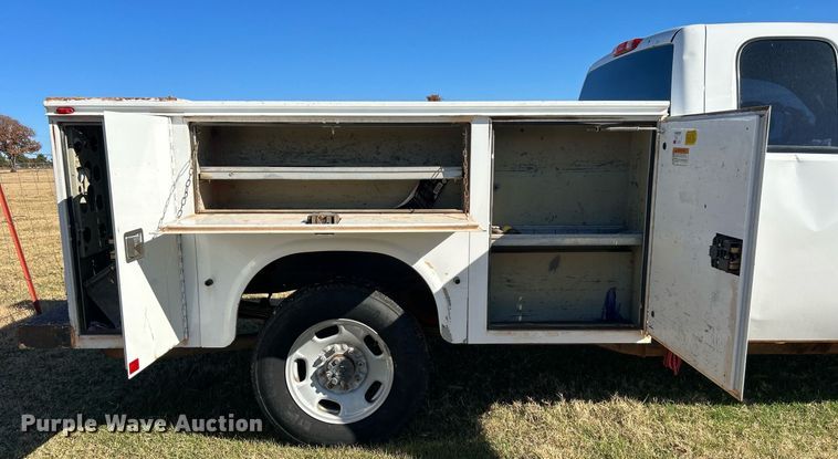 image for item DJ6489 2012 Chevrolet Silverado 2500HD  Ext. Cab utility bed pickup truck