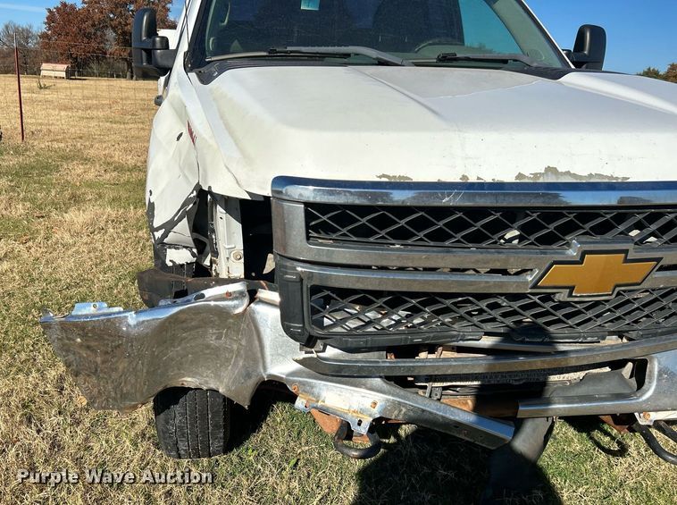 image for item DJ6489 2012 Chevrolet Silverado 2500HD  Ext. Cab utility bed pickup truck