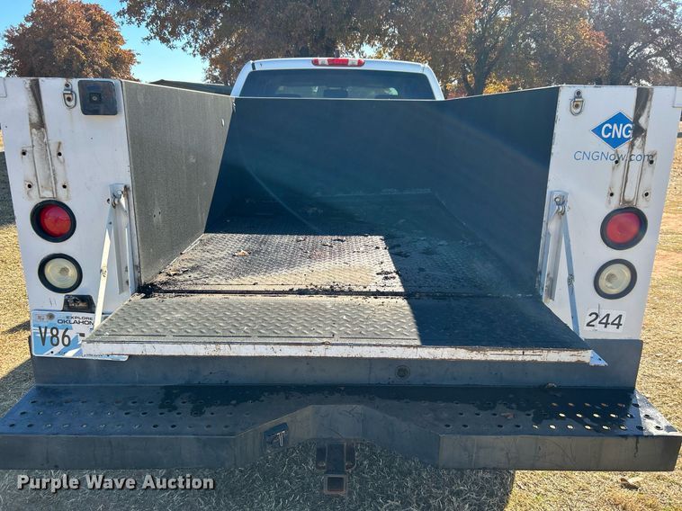 image for item DJ6490 2011 Chevrolet Silverado 2500HD  Ext. Cab utility bed pickup truck