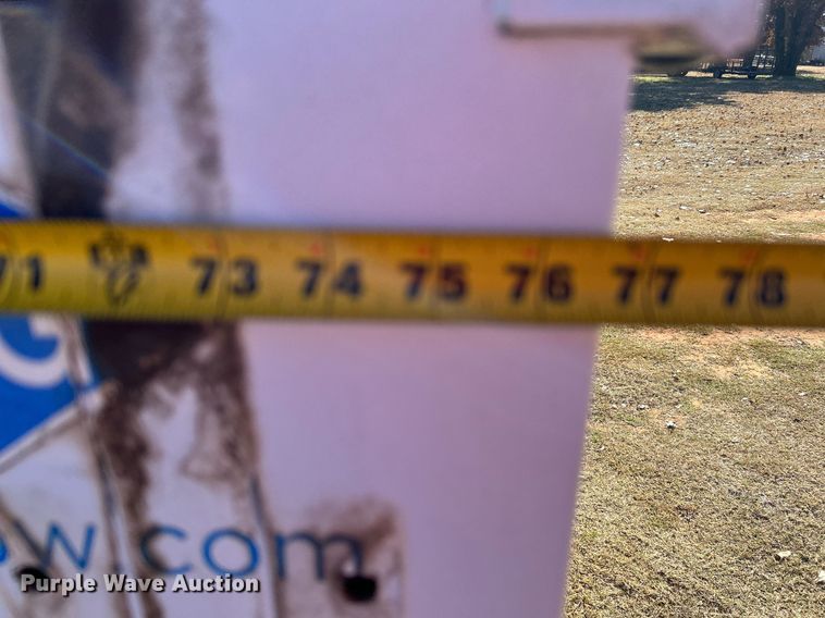 image for item DJ6490 2011 Chevrolet Silverado 2500HD  Ext. Cab utility bed pickup truck