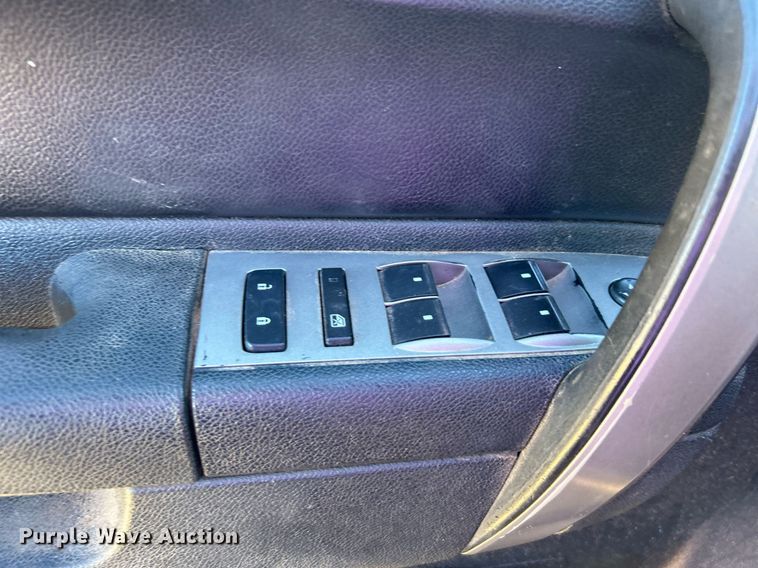 image for item DJ6490 2011 Chevrolet Silverado 2500HD  Ext. Cab utility bed pickup truck