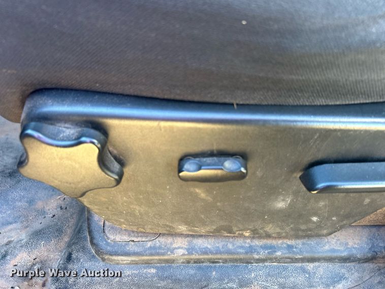 image for item DJ6490 2011 Chevrolet Silverado 2500HD  Ext. Cab utility bed pickup truck