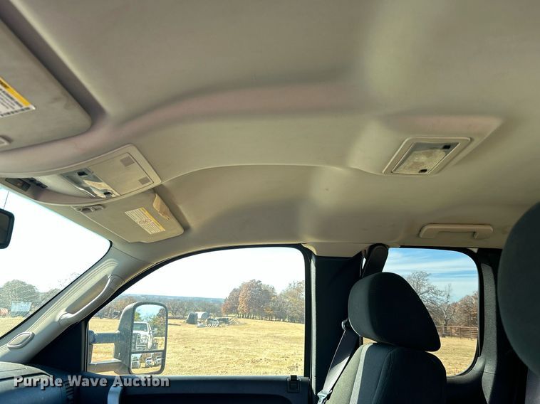 image for item DJ6490 2011 Chevrolet Silverado 2500HD  Ext. Cab utility bed pickup truck