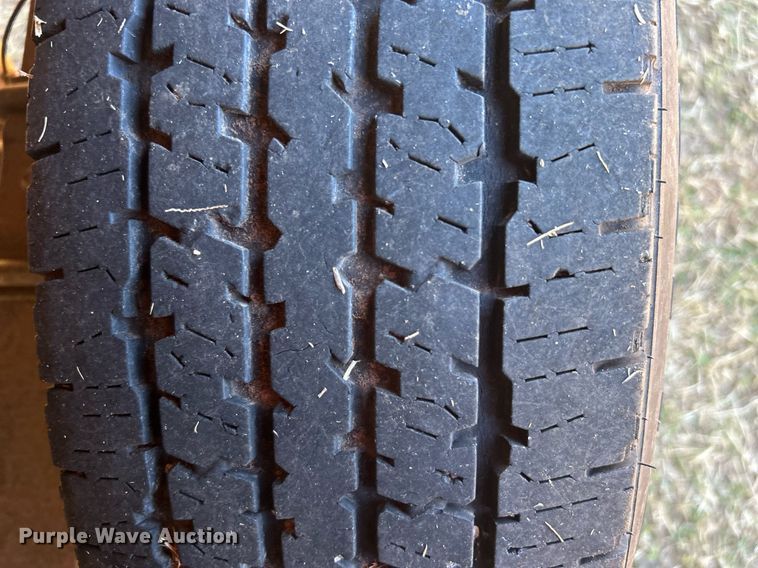 image for item DJ6490 2011 Chevrolet Silverado 2500HD  Ext. Cab utility bed pickup truck