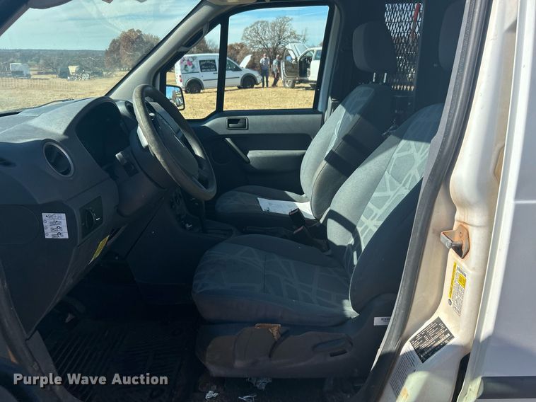 image for item DJ6493 2013 Ford Transit Connect  van