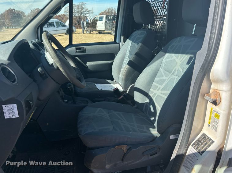 image for item DJ6493 2013 Ford Transit Connect  van