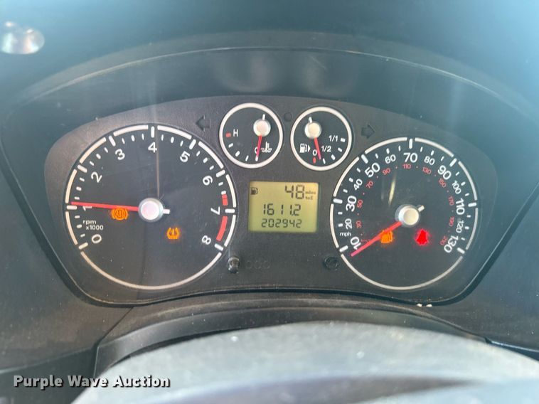 image for item DJ6493 2013 Ford Transit Connect  van