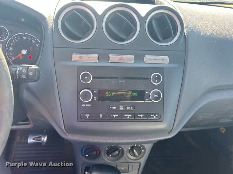 image for item DJ6493 2013 Ford Transit Connect  van