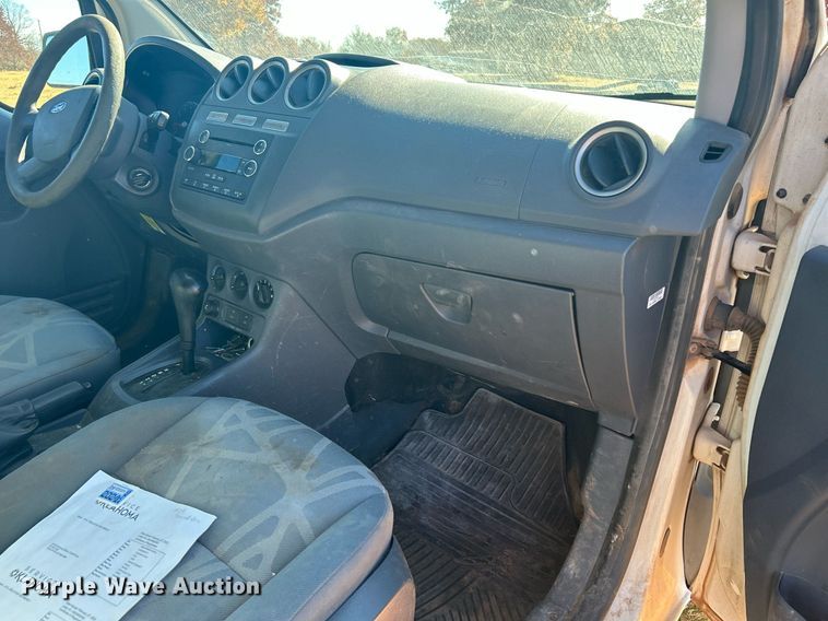 image for item DJ6493 2013 Ford Transit Connect  van