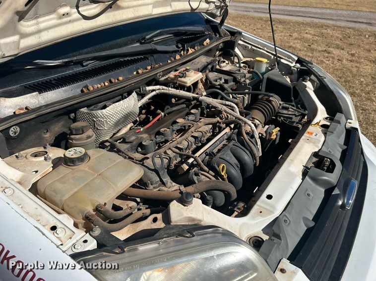 image for item DJ6493 2013 Ford Transit Connect  van