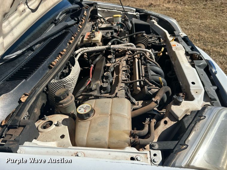 image for item DJ6493 2013 Ford Transit Connect  van