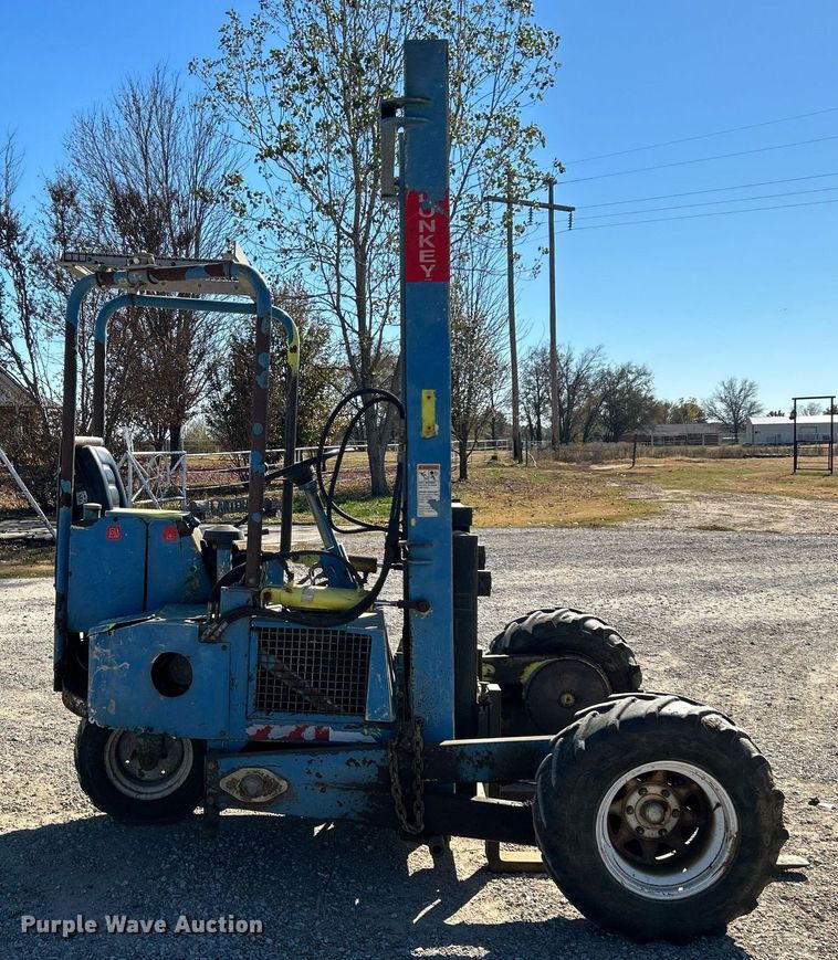 image for item DJ6494 Donkey D12-3K  forklift