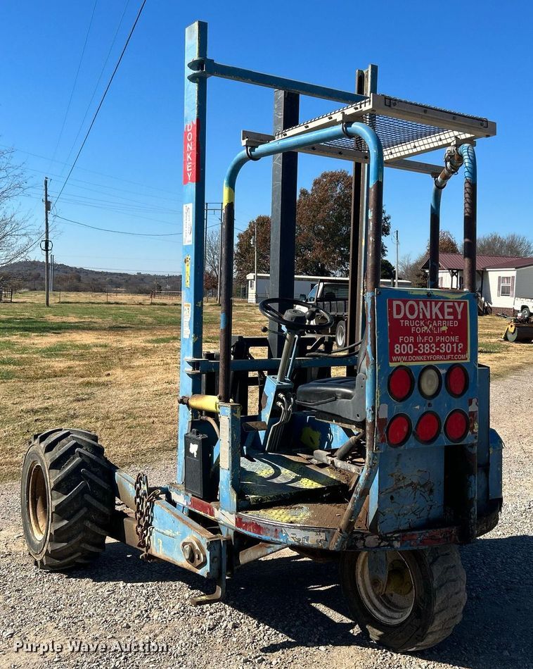 image for item DJ6494 Donkey D12-3K  forklift