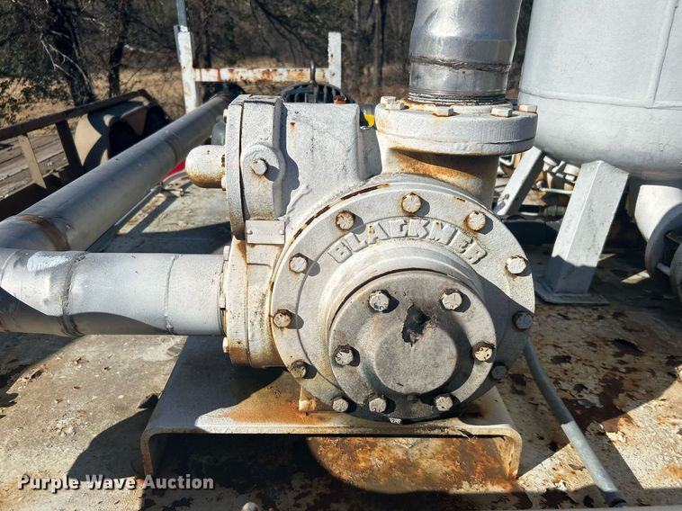 image for item DJ6498 Transfer pump