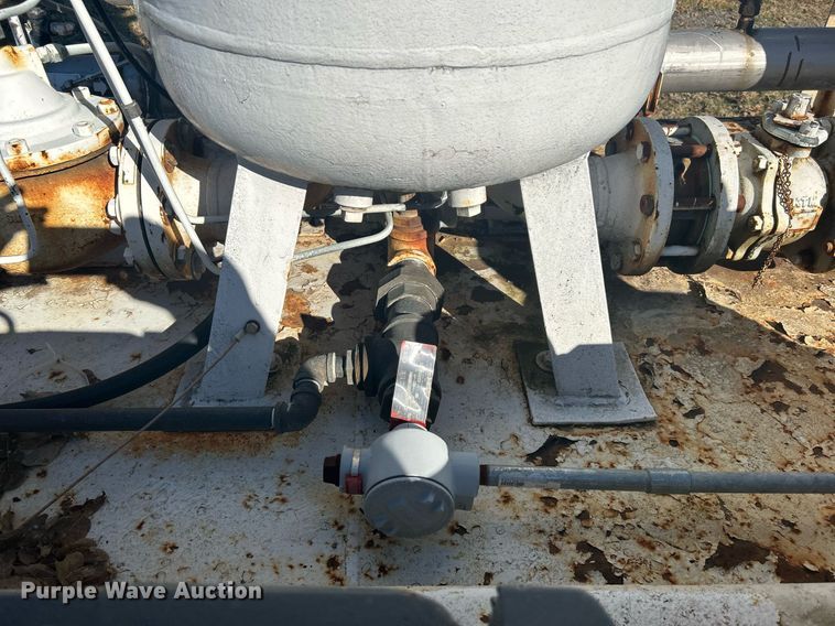 image for item DJ6498 Transfer pump