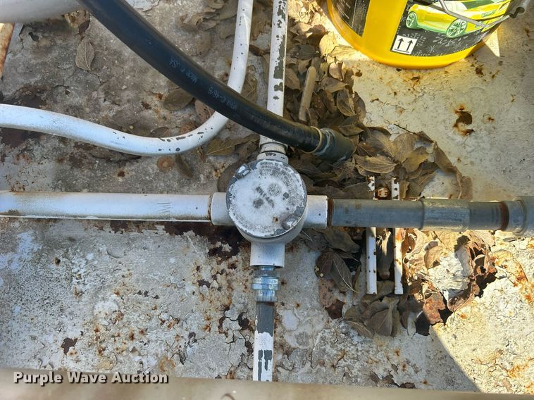 image for item DJ6498 Transfer pump