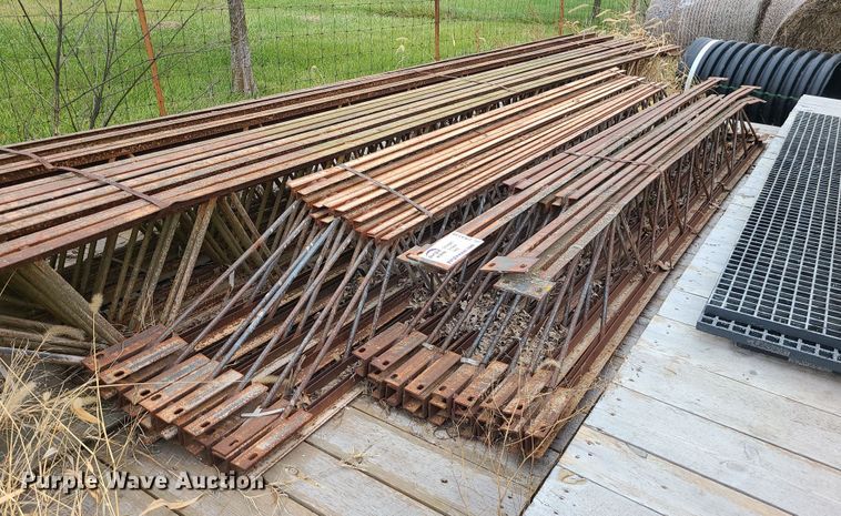 image for item DK4138 (15) Steel trusses