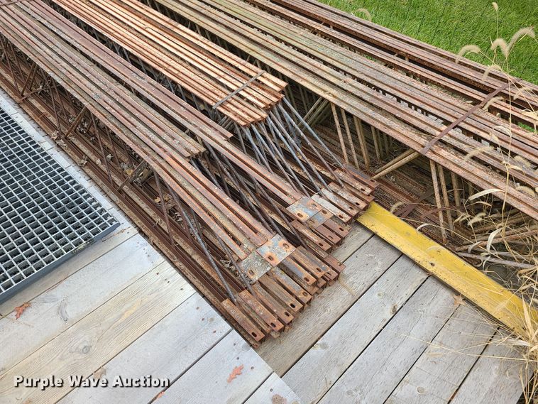 image for item DK4138 (15) Steel trusses