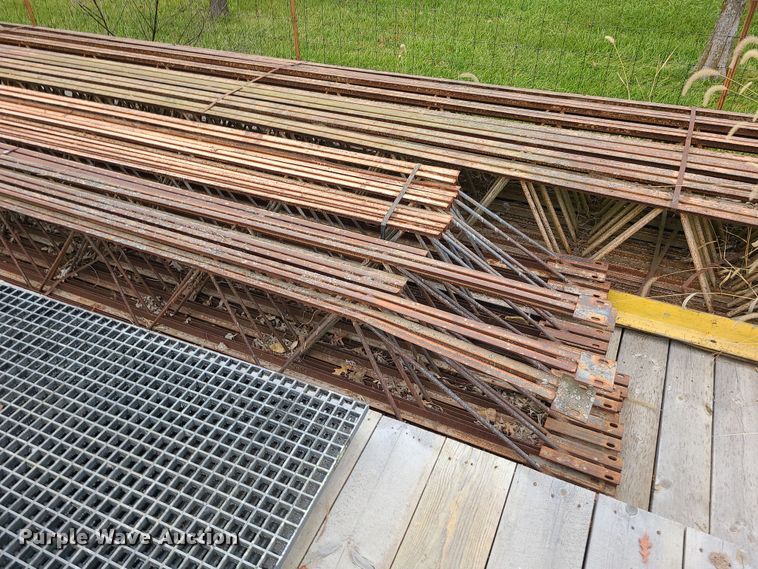 image for item DK4138 (15) Steel trusses