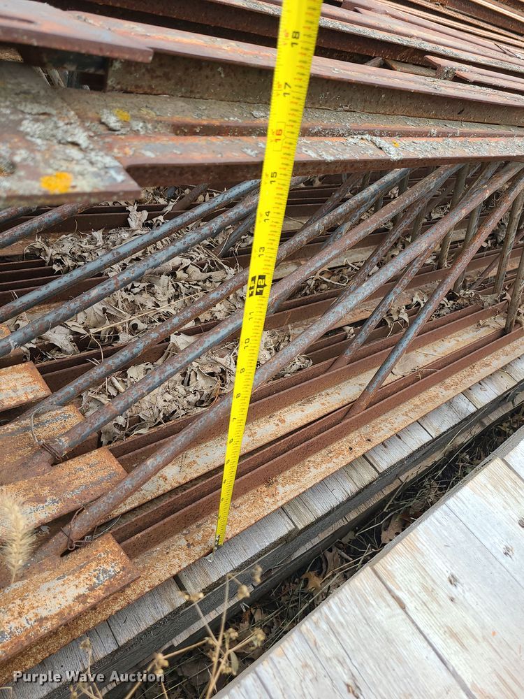 image for item DK4138 (15) Steel trusses