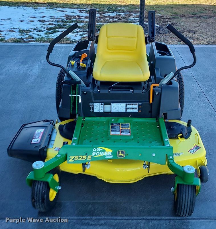 image for item DK4154 John Deere Z525E  ZTR lawn mower