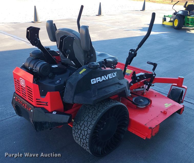 image for item DK4155 Gravely Proturn 272  ZTR lawn mower