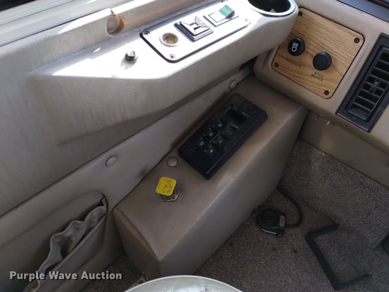 image for item DK8881 1994 Spartan Cruise Air  RV