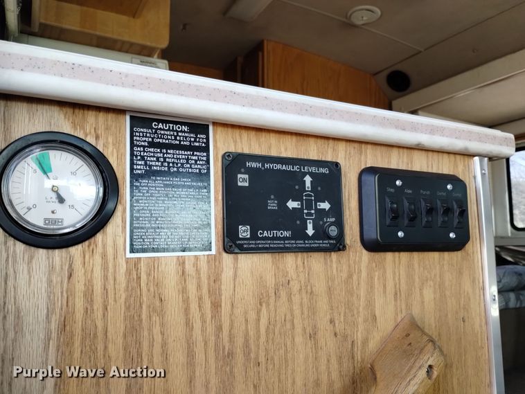 image for item DK8881 1994 Spartan Cruise Air  RV