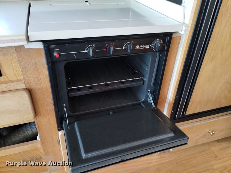 image for item DK8881 1994 Spartan Cruise Air  RV