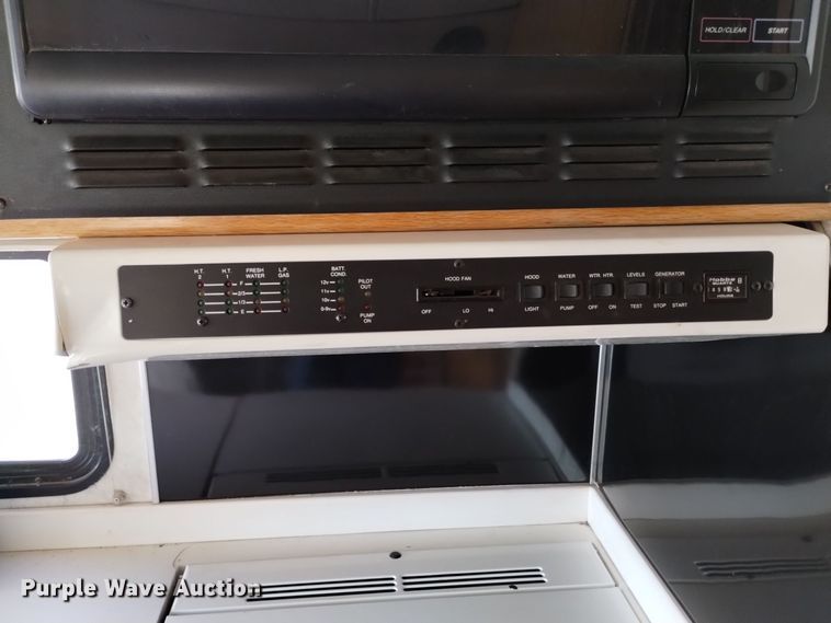 image for item DK8881 1994 Spartan Cruise Air  RV